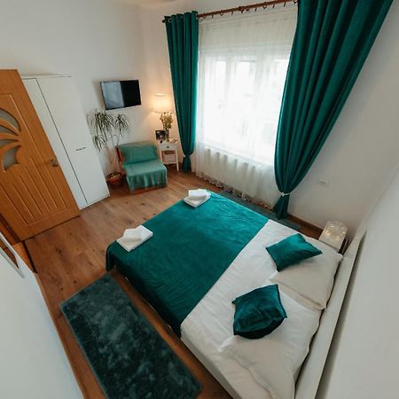 Flh - Apartament Mai Cu Aroma De Cafea Si Ceai Hermannstadt Exterior foto