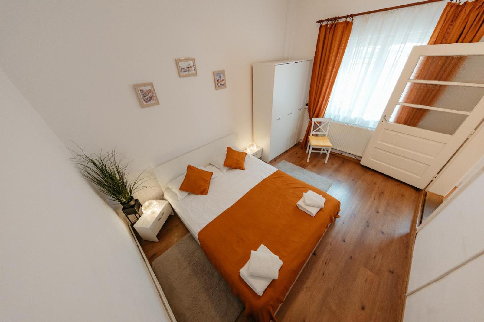 Flh - Apartament Mai Cu Aroma De Cafea Si Ceai Hermannstadt Exterior foto