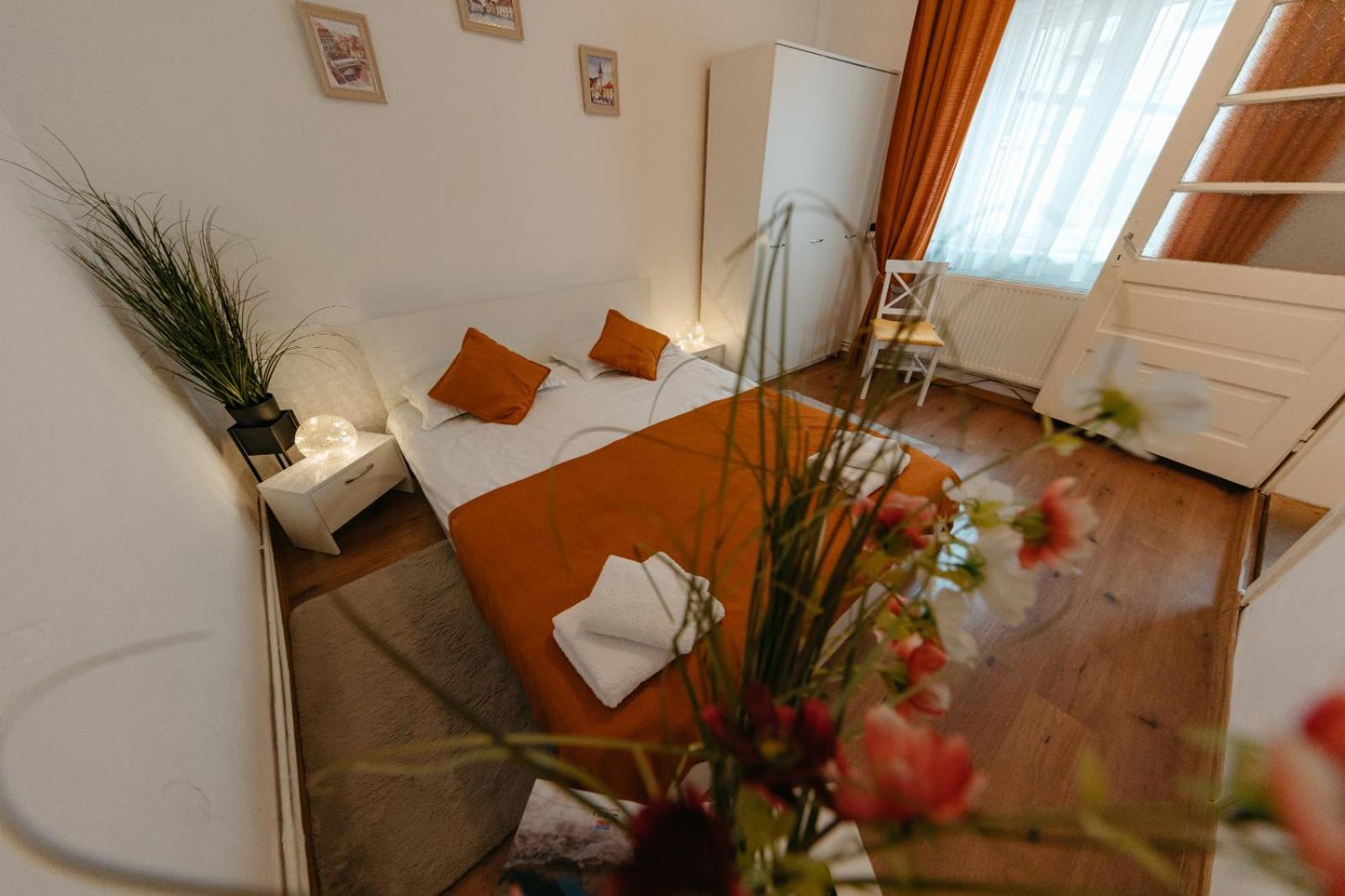 Flh - Apartament Mai Cu Aroma De Cafea Si Ceai Hermannstadt Exterior foto